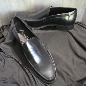 Kenneth Cole Classic Black Slip-On Loafers